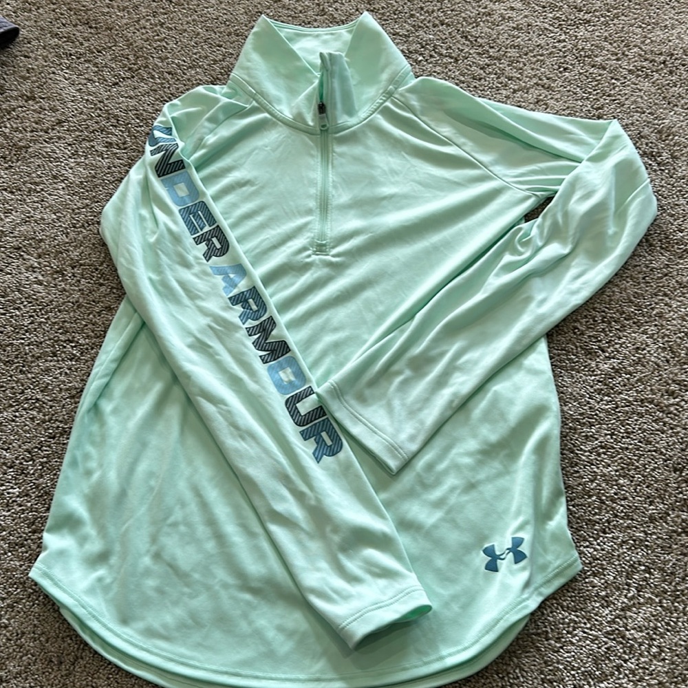 Girls Under Armour quarters zip